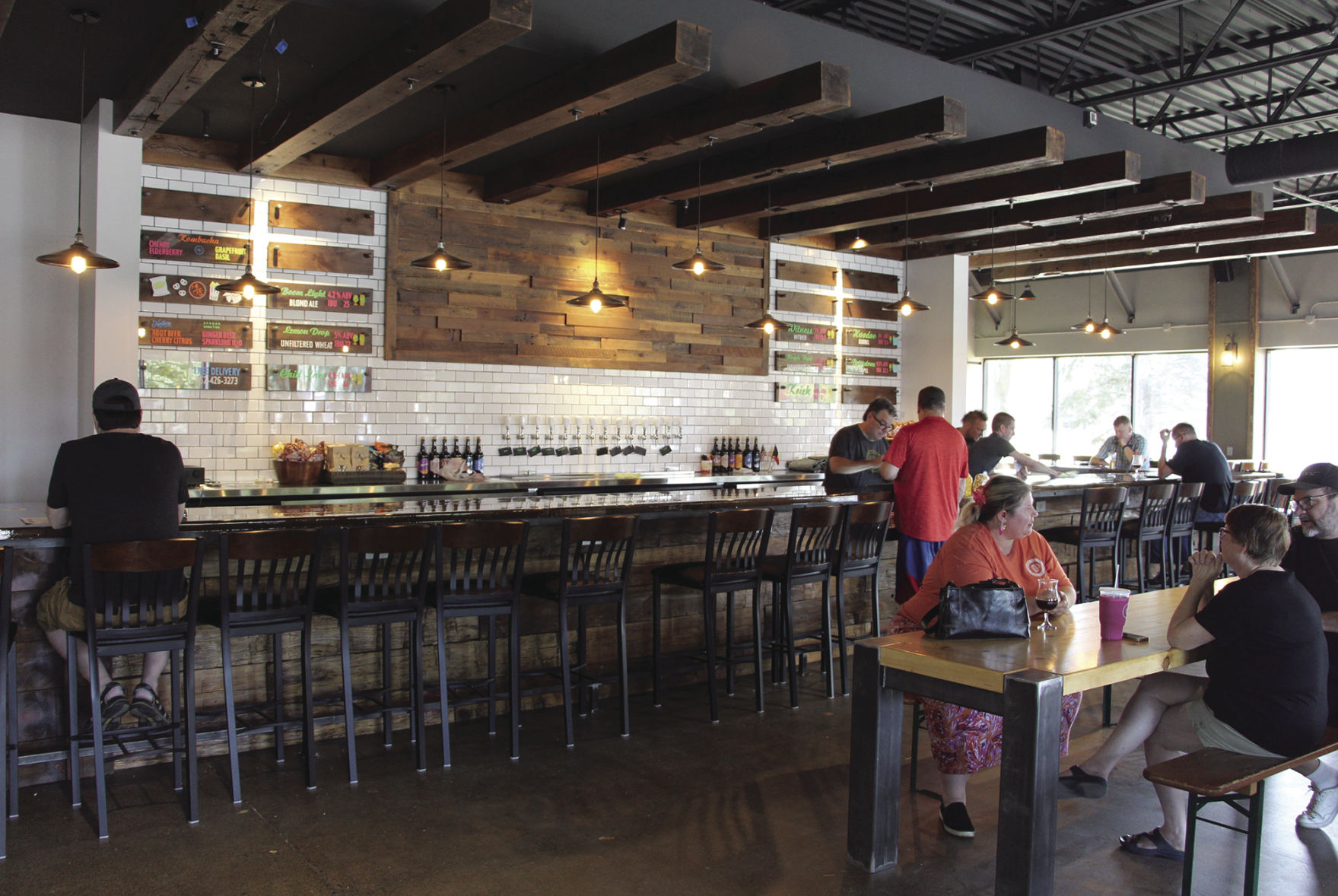 Boom Island Brewing Company taproom